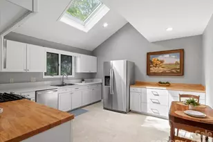 301 Robertson St, Burnsville, NC 28714 - Photo 8
