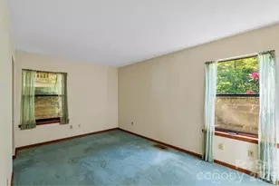 98 Skyline Dr, Hendersonville, NC 28791 - Photo 18