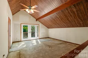 98 Skyline Dr, Hendersonville, NC 28791 - Photo 14