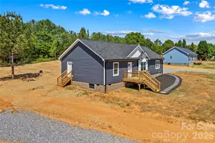 6028 Bridges St, Catawba, NC 28609 - Photo 40