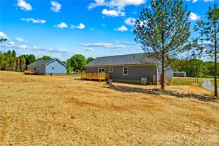 6028 Bridges St, Catawba, NC 28609 - Photo 34