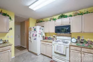 1236 Midlake Rd, Kannapolis, NC 28083 - Photo 10