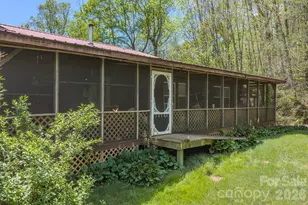 143 Gouge Cemetery Rd, Bakersville, NC 28705 - Photo 28