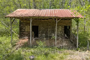 143 Gouge Cemetery Rd, Bakersville, NC 28705 - Photo 20