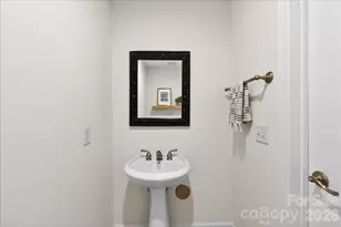 1320 Fillmore Ave, Charlotte, NC 28203 - Photo 12