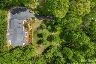 128 Churchill Downs Dr, Fairview, NC 28730 - Photo 38