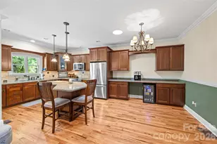 128 Churchill Downs Dr, Fairview, NC 28730 - Photo 12
