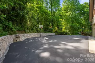 128 Churchill Downs Dr, Fairview, NC 28730 - Photo 44