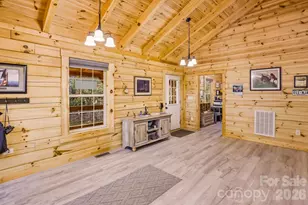 20 Laurel Cottage Ln, Black Mountain, NC 28711 - Photo 8