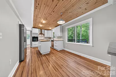 7942 Surreywood Place, Charlotte, NC 28270 - Photo 8