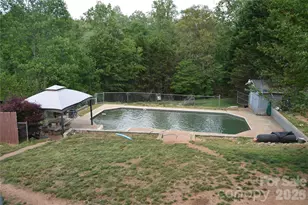 1082 Maple St, Granite Falls, NC 28630 - Photo 24