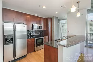 210 Church St, Charlotte, NC 28202 - Photo 6