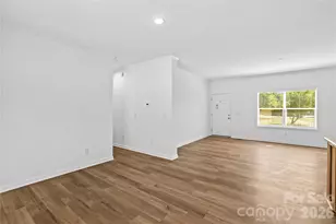 6040 Bridges St, Catawba, NC 28609 - Photo 10