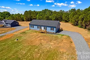 6040 Bridges St, Catawba, NC 28609 - Photo 38