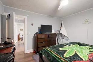136 S Broadway St, Forest City, NC 28043 - Photo 12