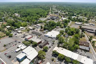 136 S Broadway St, Forest City, NC 28043 - Photo 18