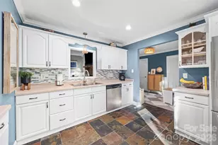 2237 Wintercrest Dr, Rock Hill, SC 29732 - Photo 8