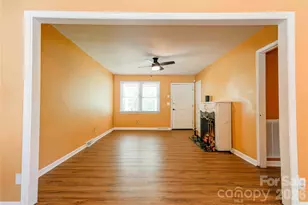 201 Skycrest Ave, Shelby, NC 28152 - Photo 6