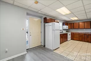 300 E Gold St, Kings Mountain, NC 28086 - Photo 12