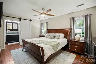 2706 Lytham Dr, Charlotte, NC 28210 - Photo 16