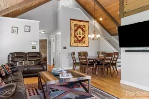 31 Bear Den Rd, Asheville, NC 28805 - Photo 10