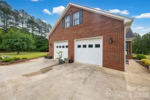 738 Costner School Rd, Bessemer City, NC 28016 - Photo 4
