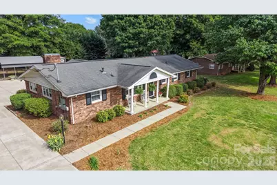 3328 Sulphur Springs Road NE, Hickory, NC 28601 - Photo 4