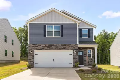 1334 37th Avenue Lane NE, Hickory, NC 28601 - Photo 1