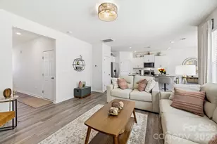 1334 37th Ave Lane NE, Hickory, NC 28601 - Photo 8
