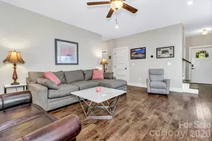 116 Craggy St, Black Mountain, NC 28711 - Photo 8