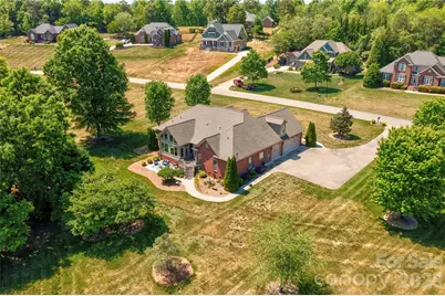 207 Cross Creek Drive, Cherryville, NC 28021 - Photo 6