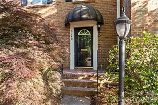 6748 Constitution Ln, Charlotte, NC 28210 - Photo 2
