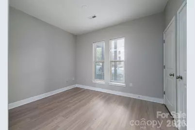 1012 Skyline View Way, Charlotte, NC 28204 - Photo 6