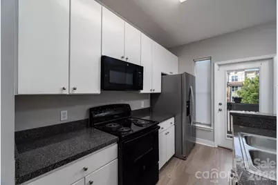 1012 Skyline View Way, Charlotte, NC 28204 - Photo 10