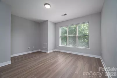 1012 Skyline View Way, Charlotte, NC 28204 - Photo 16