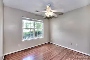8110 Slickrock Cir, Charlotte, NC 28215 - Photo 30
