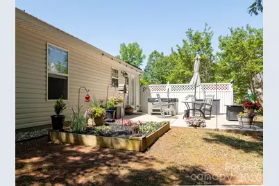 8110 Slickrock Circle, Charlotte, NC 28215 - Photo 34