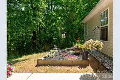 8110 Slickrock Circle, Charlotte, NC 28215 - Photo 24