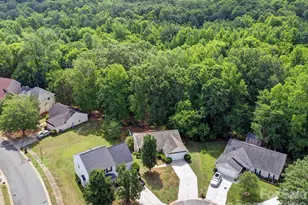 8110 Slickrock Cir, Charlotte, NC 28215 - Photo 22