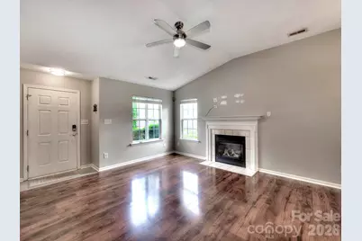 8110 Slickrock Circle, Charlotte, NC 28215 - Photo 8