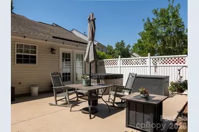 8110 Slickrock Circle, Charlotte, NC 28215 - Photo 28