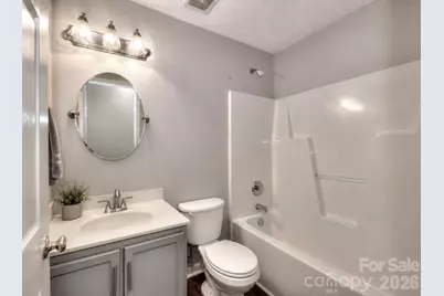 8110 Slickrock Circle, Charlotte, NC 28215 - Photo 16