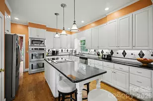 814 S Main St, Mount Holly, NC 28120 - Photo 14