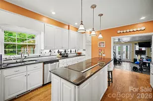 814 S Main St, Mount Holly, NC 28120 - Photo 16
