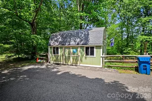 814 S Main St, Mount Holly, NC 28120 - Photo 38
