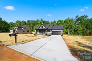 2430 Kimberly Ave, Morganton, NC 28655 - Photo 38
