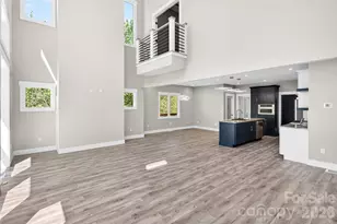 98 Downing St, Asheville, NC 28806 - Photo 8