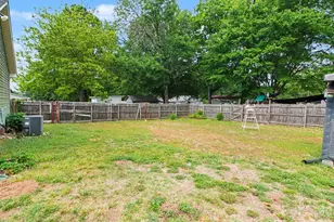 201 Bishop Ln, Concord, NC 28025 - Photo 18
