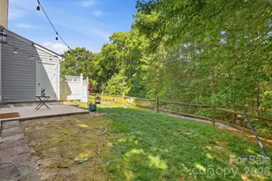 8170 Rudolph Rd, Charlotte, NC 28216 - Photo 38
