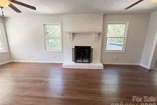 411 Ewing Dr, Belmont, NC 28012 - Photo 2
